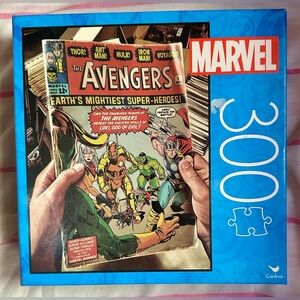 Retro Marvel Avengers 300 Piece Puzzle
